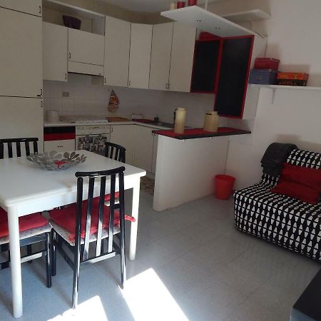 Apartamento Le Case Di Lara Sirolo Exterior foto